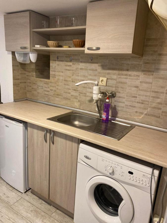 Апартамент 27 Юли Varna Exteriör bild