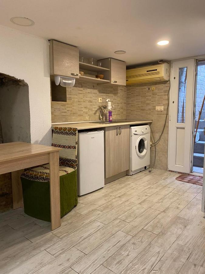 Апартамент 27 Юли Varna Exteriör bild
